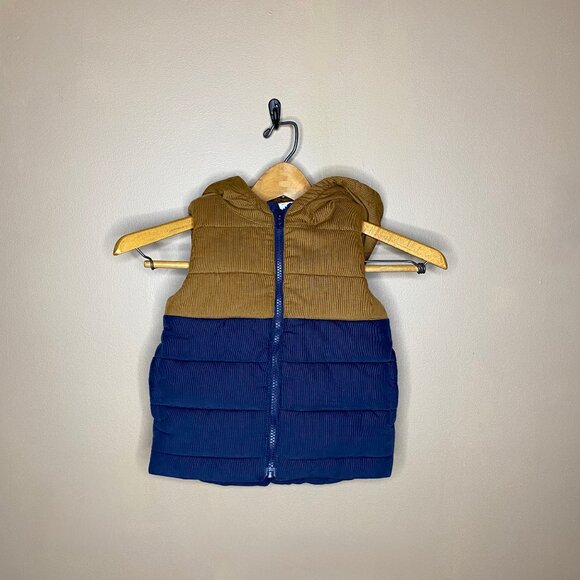 Boys 2T Corduroy Fleece Lined Tommy Bahama Puffer Vest With Hood - Picture 2 of 10